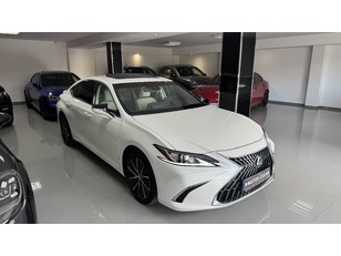 Lexus ES ES 300h de segunda mano