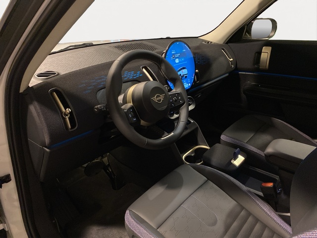 fotoG 14 del MINI MINI Countryman E 150 kW (204 CV) 204cv Eléctrico del 2025 en Alicante