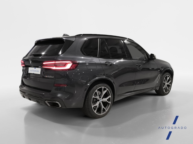 BMW X5 M50d 294 kW (400 CV)