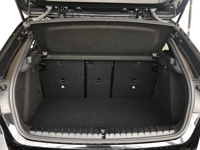 BMW Serie 1 116d color Negro. Año 2019. 85KW(116CV). Diésel. En concesionario Vehinter Getafe de Madrid