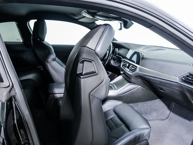 BMW Serie 2 220i Coupe color Negro. Año 2022. 135KW(184CV). Gasolina. En concesionario Oliva Motor Tarragona de Tarragona