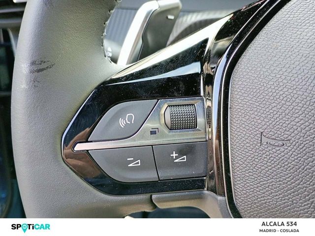 Foto 12 Peugeot 2008 Allure Hybrid eDCS6 100 kW (136 CV)