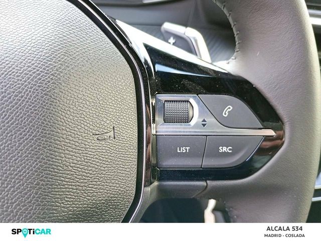 Foto 13 Peugeot 2008 Allure Hybrid eDCS6 100 kW (136 CV)