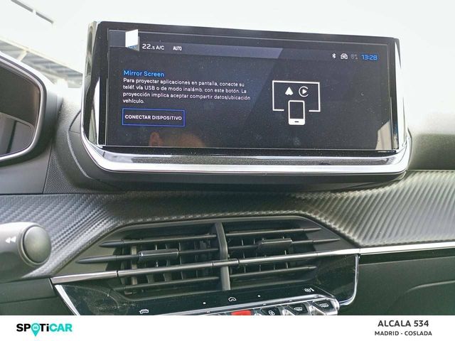 Foto 16 Peugeot 2008 Allure Hybrid eDCS6 100 kW (136 CV)