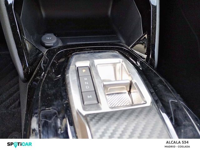 Foto 19 Peugeot 2008 Allure Hybrid eDCS6 100 kW (136 CV)