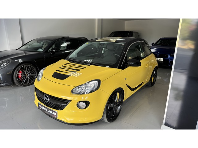 Opel Adam 1.4 XER Rocks 74 kW (100 CV)