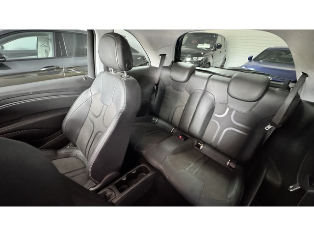 Opel Adam 1.4 XER Rocks 74 kW (100 CV)