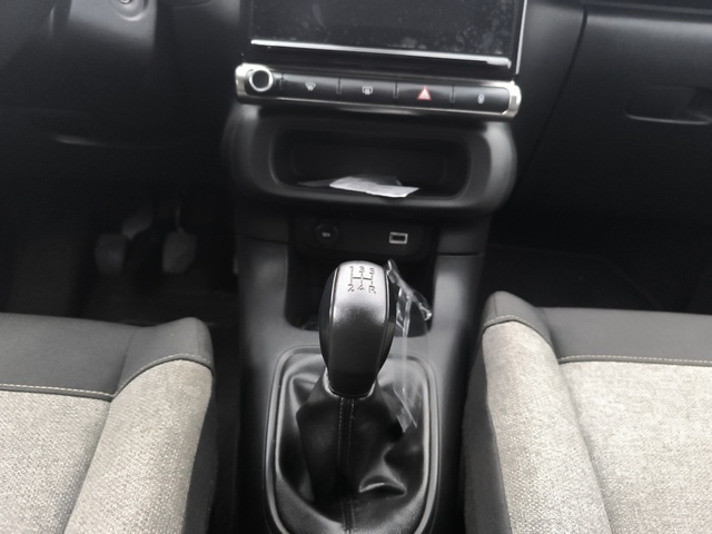 Citroen C3 PureTech 82 C-Series 61 kW (83 CV)