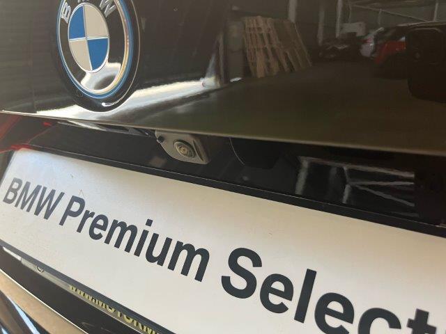 BMW iX1 xDrive30 color Negro. Año 2023. 230KW(313CV). Eléctrico. En concesionario Quadis Munich (Manresa) de Barcelona