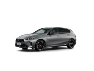 Fotos de BMW Serie 1 M135i color Gris. Año 2024. 221KW(300CV). Gasolina. En concesionario Quadis Munich (San Fruitós de Bagés DUC) de Barcelona