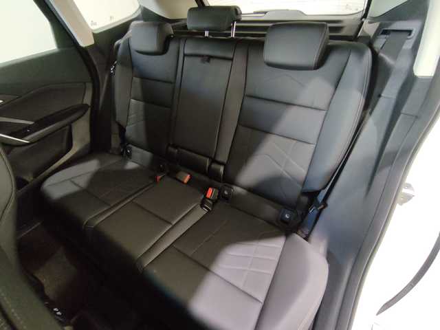 Foto 9 BMW iX1 eDrive20 150 kW (204 CV)