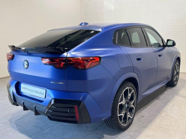 Foto 4 BMW iX2 xDrive30 230 kW (313 CV)