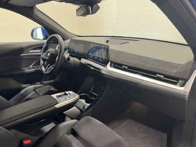 Foto 8 BMW iX2 xDrive30 230 kW (313 CV)