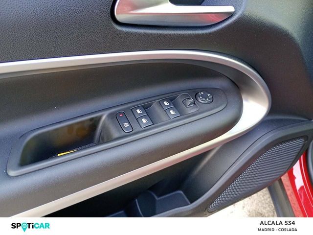 Foto 12 Jeep Avenger 1.2 eHybrid Summit 74 kW (100 CV)