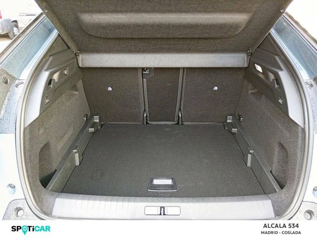 Foto 6 Peugeot 3008 Allure Hybrid eDCS6 100 kW (136 CV)