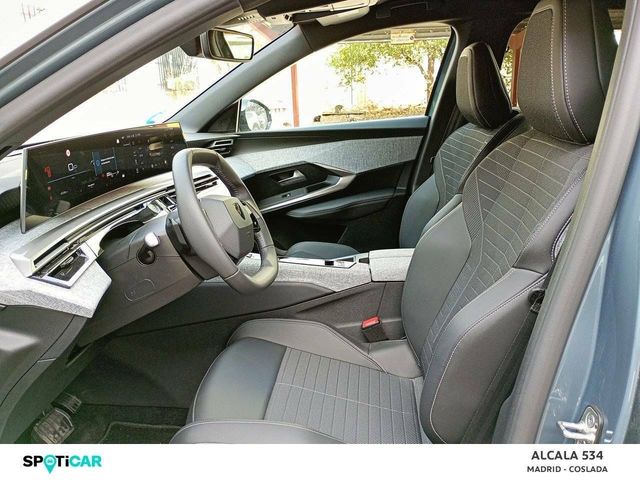 Foto 9 Peugeot 3008 Allure Hybrid eDCS6 100 kW (136 CV)