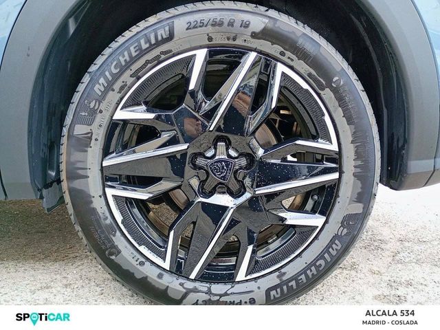 Foto 11 Peugeot 3008 Allure Hybrid eDCS6 100 kW (136 CV)