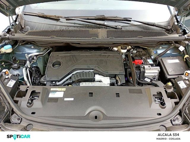 Foto 12 Peugeot 3008 Allure Hybrid eDCS6 100 kW (136 CV)