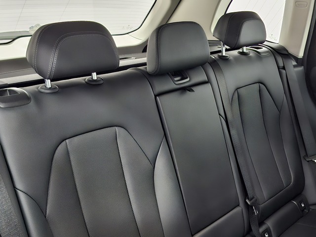 BMW X3 xDrive20d color Blanco. Año 2021. 140KW(190CV). Diésel. En concesionario Automoviles Bertolin, S.L. de Valencia