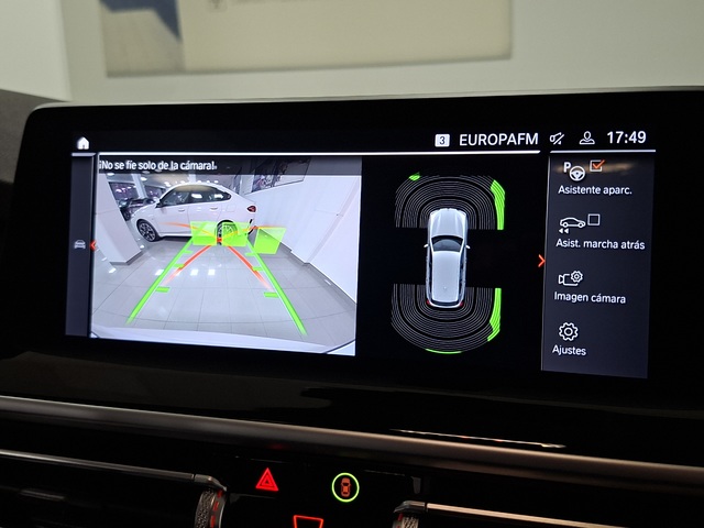 BMW X3 xDrive20d color Blanco. Año 2021. 140KW(190CV). Diésel. En concesionario Automoviles Bertolin, S.L. de Valencia