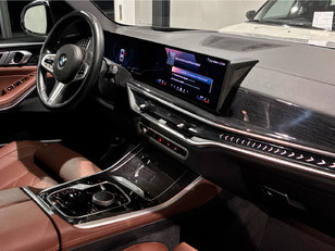 BMW X5 xDrive30d color Blanco. Año 2025. 219KW(298CV). Diésel. En concesionario BMW Marcos Automoción de Valencia