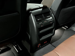 BMW X5 xDrive30d color Blanco. Año 2025. 219KW(298CV). Diésel. En concesionario BMW Marcos Automoción de Valencia