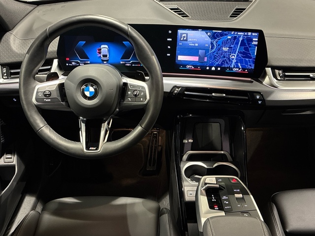 BMW X2 sDrive18d color Gris. Año 2025. 110KW(150CV). Diésel. En concesionario BMW Marcos Automoción de Valencia