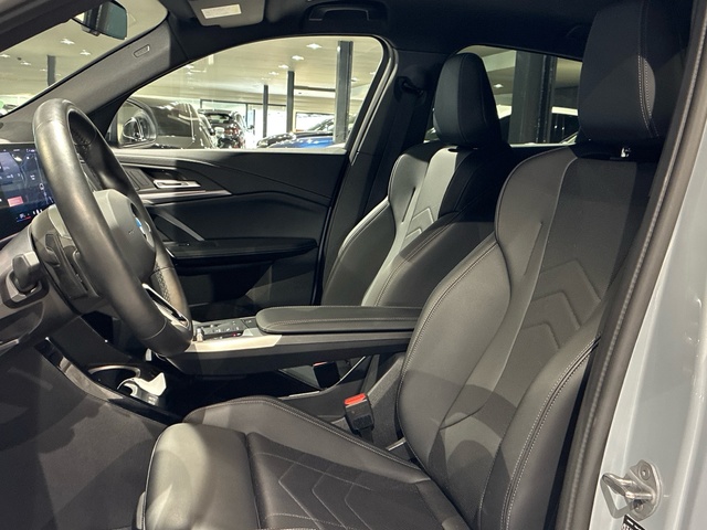 BMW X2 sDrive18d color Gris. Año 2025. 110KW(150CV). Diésel. En concesionario BMW Marcos Automoción de Valencia