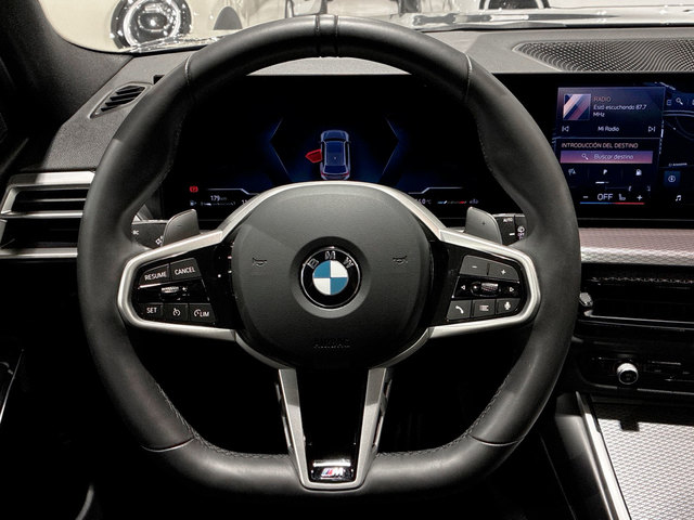 BMW Serie 3 320d Touring color Gris. Año 2025. 140KW(190CV). Diésel. En concesionario BMW Marcos Automoción de Valencia