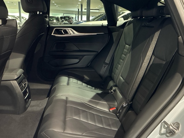 BMW Serie 4 420d Gran Coupe color Gris. Año 2025. 140KW(190CV). Diésel. En concesionario BMW Marcos Automoción de Valencia