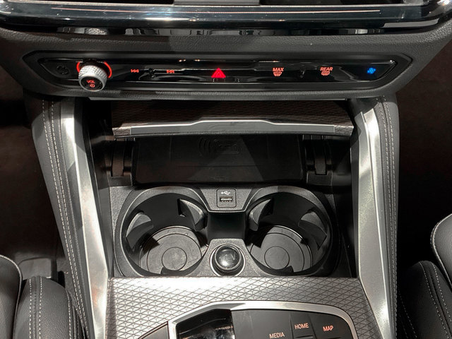 BMW Serie 4 420d Gran Coupe color Gris. Año 2025. 140KW(190CV). Diésel. En concesionario BMW Marcos Automoción de Valencia