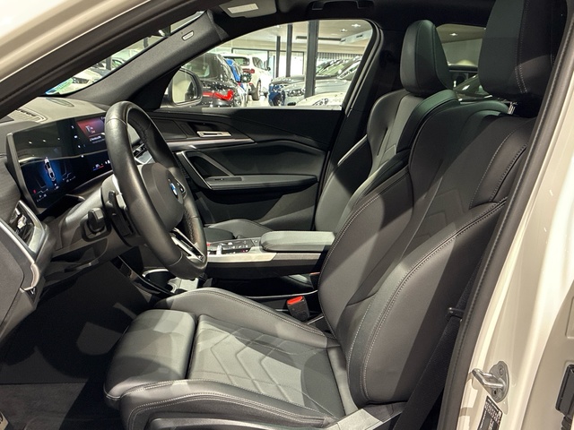 BMW X2 xDrive20d color Blanco. Año 2025. 120KW(163CV). Diésel. En concesionario BMW Marcos Automoción de Valencia