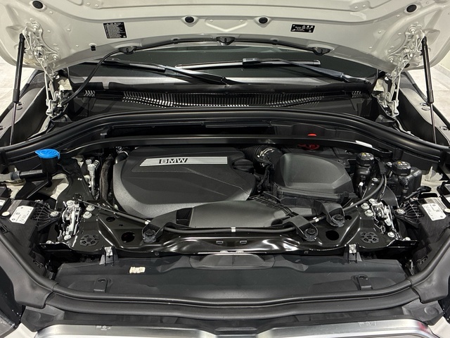 BMW X2 xDrive20d color Blanco. Año 2025. 120KW(163CV). Diésel. En concesionario BMW Marcos Automoción de Valencia