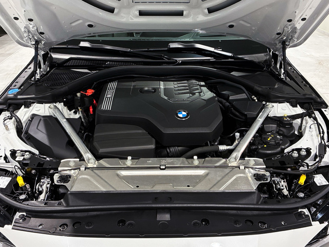 BMW Serie 4 430i Cabrio color Blanco. Año 2025. 180KW(245CV). Gasolina. En concesionario BMW Marcos Automoción de Valencia