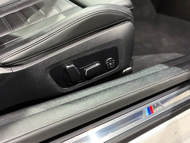 BMW Serie 4 430i Cabrio color Blanco. Año 2025. 180KW(245CV). Gasolina. En concesionario BMW Marcos Automoción de Valencia