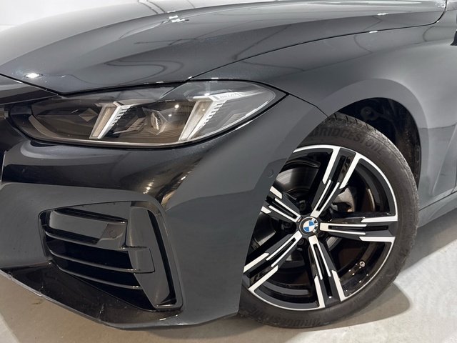 BMW Serie 4 420i Cabrio color Negro. Año 2024. 135KW(184CV). Gasolina. En concesionario Auto Premier, S.A. - MADRID de Madrid