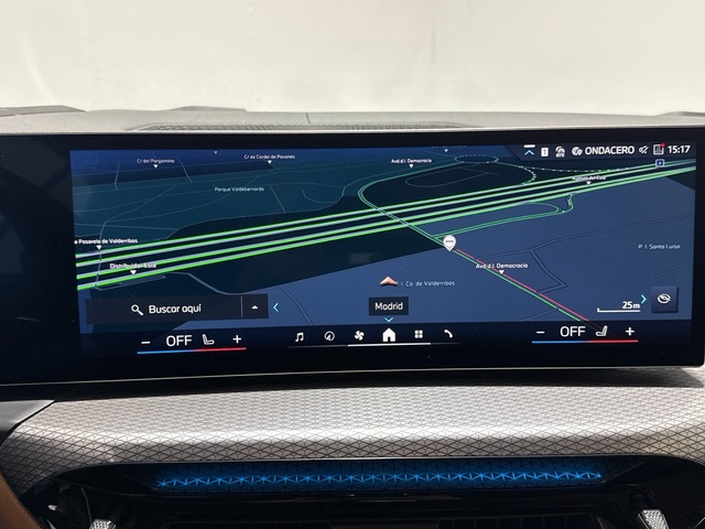 BMW Serie 4 420i Cabrio color Negro. Año 2024. 135KW(184CV). Gasolina. En concesionario Auto Premier, S.A. - MADRID de Madrid