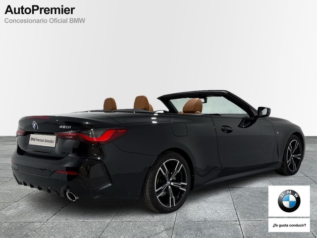 BMW Serie 4 420i Cabrio color Negro. Año 2024. 135KW(184CV). Gasolina. En concesionario Auto Premier, S.A. - MADRID de Madrid