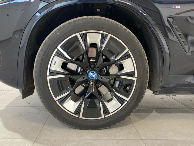 BMW iX3 M Sport color Negro. Año 2023. 210KW(286CV). Eléctrico. En concesionario Burgocar (Bmw y Mini) de Burgos