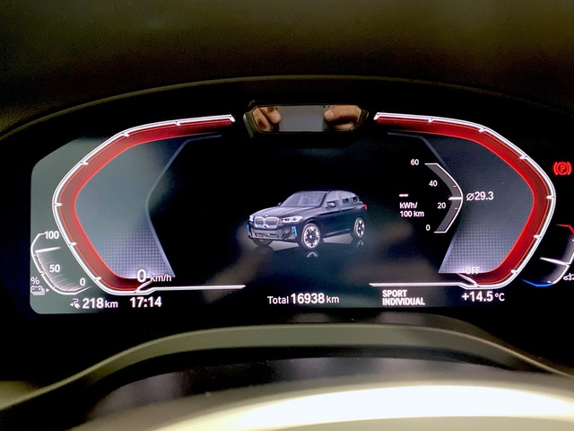 BMW iX3 M Sport color Negro. Año 2023. 210KW(286CV). Eléctrico. En concesionario Burgocar (Bmw y Mini) de Burgos