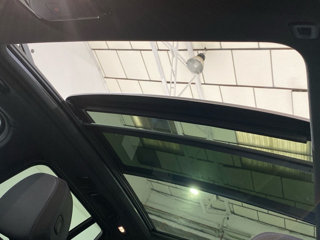 BMW iX3 M Sport color Negro. Año 2023. 210KW(286CV). Eléctrico. En concesionario Burgocar (Bmw y Mini) de Burgos