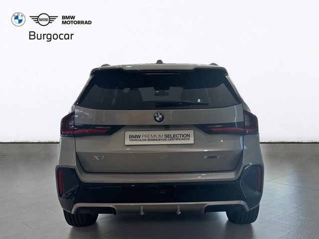BMW X1 sDrive20d color Gris Plata. Año 2025. 120KW(163CV). Diésel. En concesionario Motor Gorbea de Álava