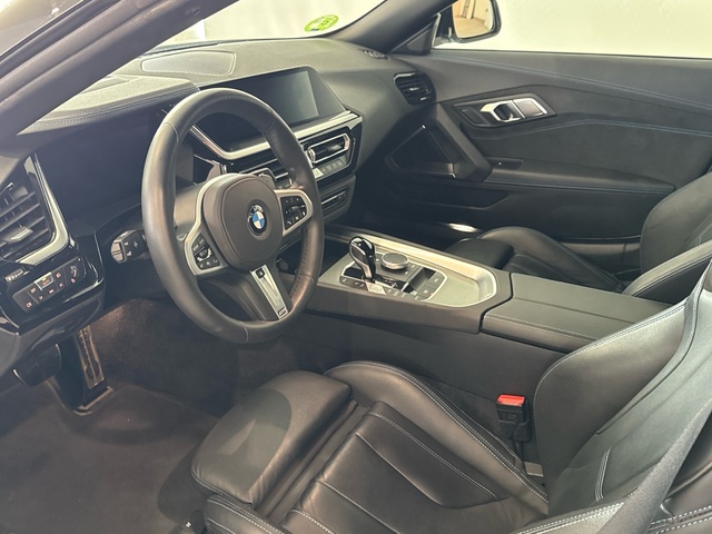 BMW Z4 sDrive20i Cabrio color Blanco. Año 2025. 145KW(197CV). Gasolina. En concesionario Motor Gorbea de Álava