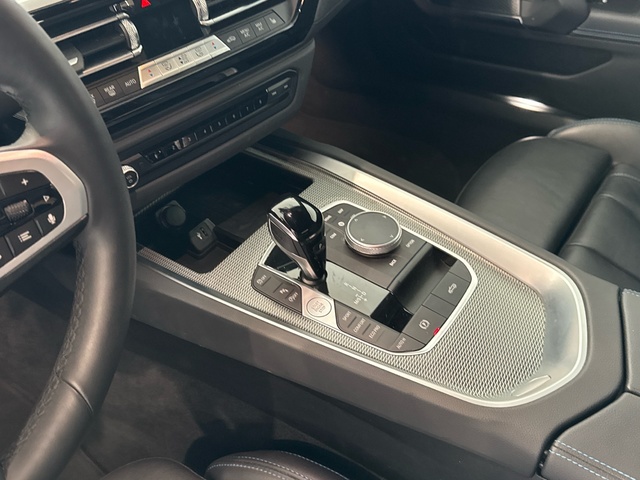 BMW Z4 sDrive20i Cabrio color Blanco. Año 2025. 145KW(197CV). Gasolina. En concesionario Motor Gorbea de Álava