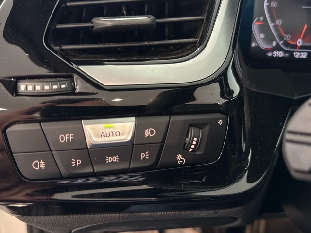 BMW Z4 sDrive20i Cabrio color Blanco. Año 2025. 145KW(197CV). Gasolina. En concesionario Motor Gorbea de Álava