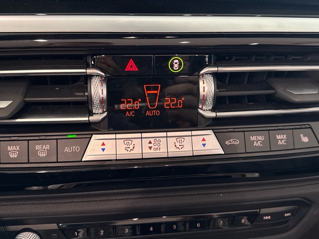 BMW Z4 sDrive20i Cabrio color Blanco. Año 2025. 145KW(197CV). Gasolina. En concesionario Motor Gorbea de Álava