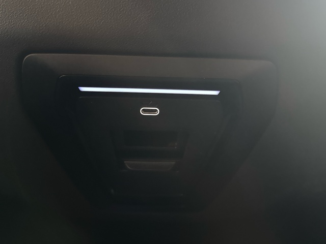 BMW Serie 5 520d Touring color Blanco. Año 2025. 145KW(197CV). Diésel. En concesionario Motor Gorbea de Álava