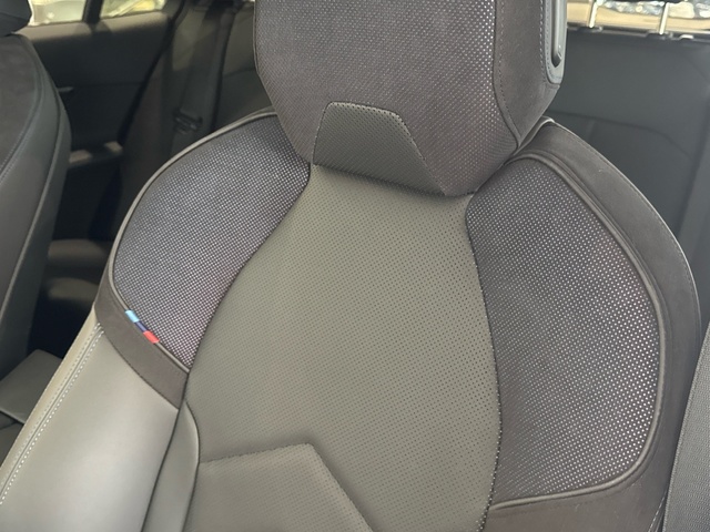 BMW Serie 5 520d Touring color Blanco. Año 2025. 145KW(197CV). Diésel. En concesionario Motor Gorbea de Álava