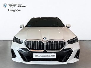 Fotos de BMW Serie 5 520d Touring color Blanco. Año 2025. 145KW(197CV). Diésel. En concesionario Motor Gorbea de Álava