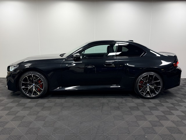 BMW M M2 Coupe color Negro. Año 2025. 353KW(480CV). Gasolina. En concesionario Maberauto de Castellón